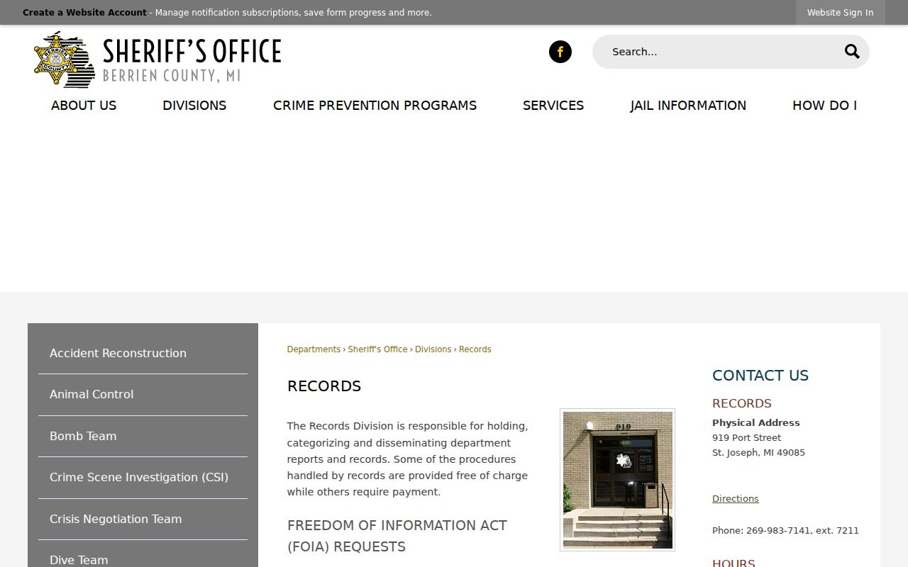 Berrien County outstanding warrants page showing the Sheriff Records Division contact page